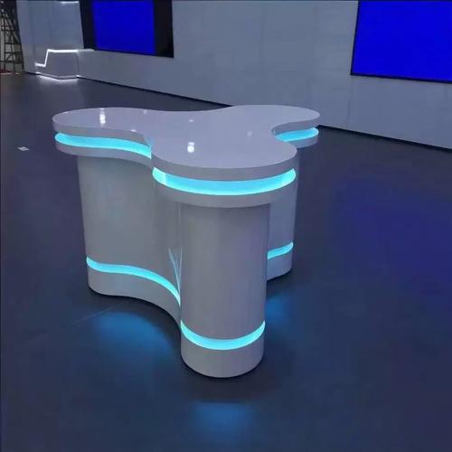 创意发光圆形展柜 科技感展览空间的点睛之笔